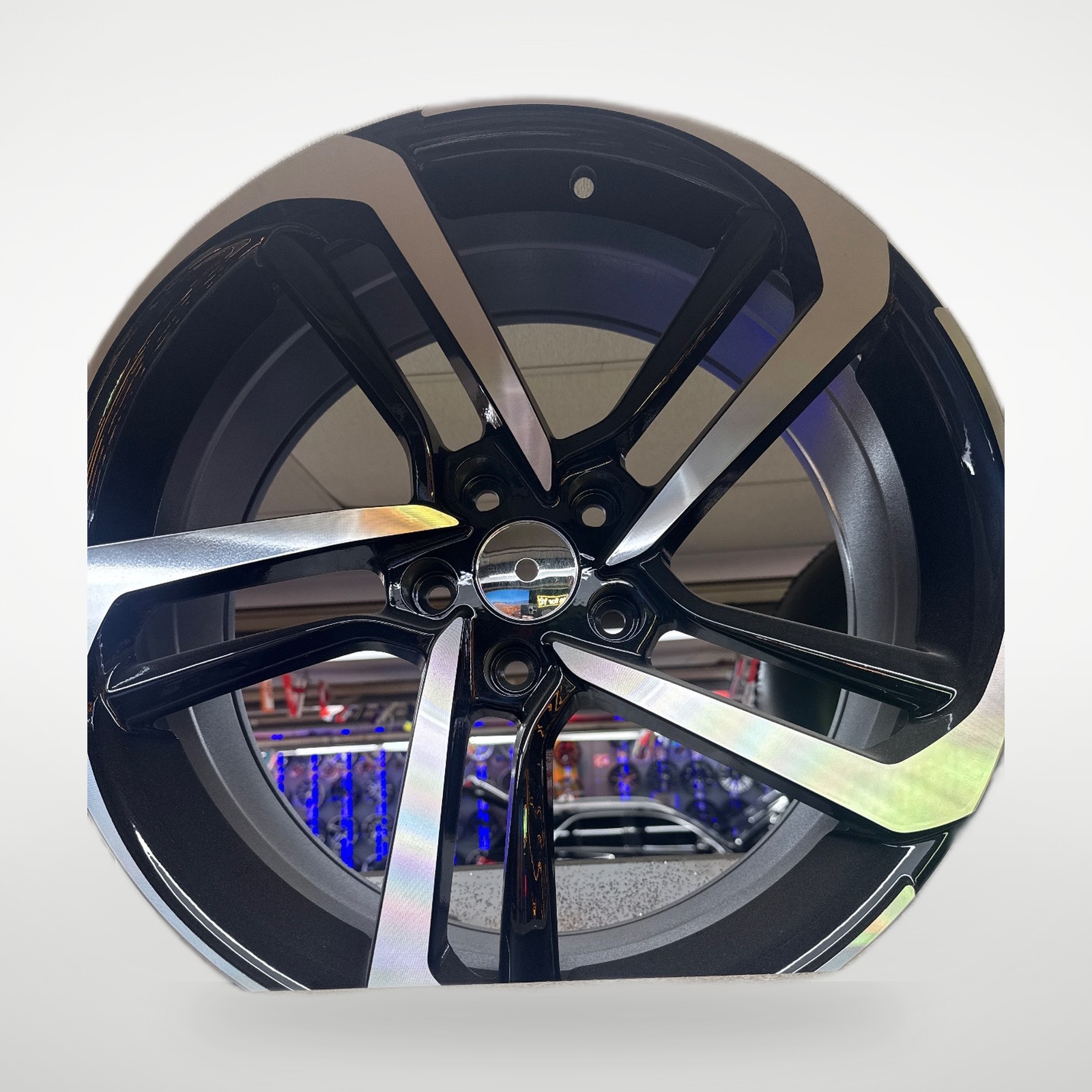 Aftermarket DX218 Wheel 19"