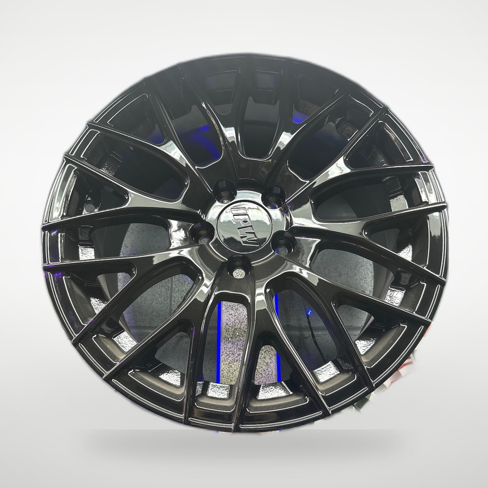 Aftermarket W008 Wheel 16"