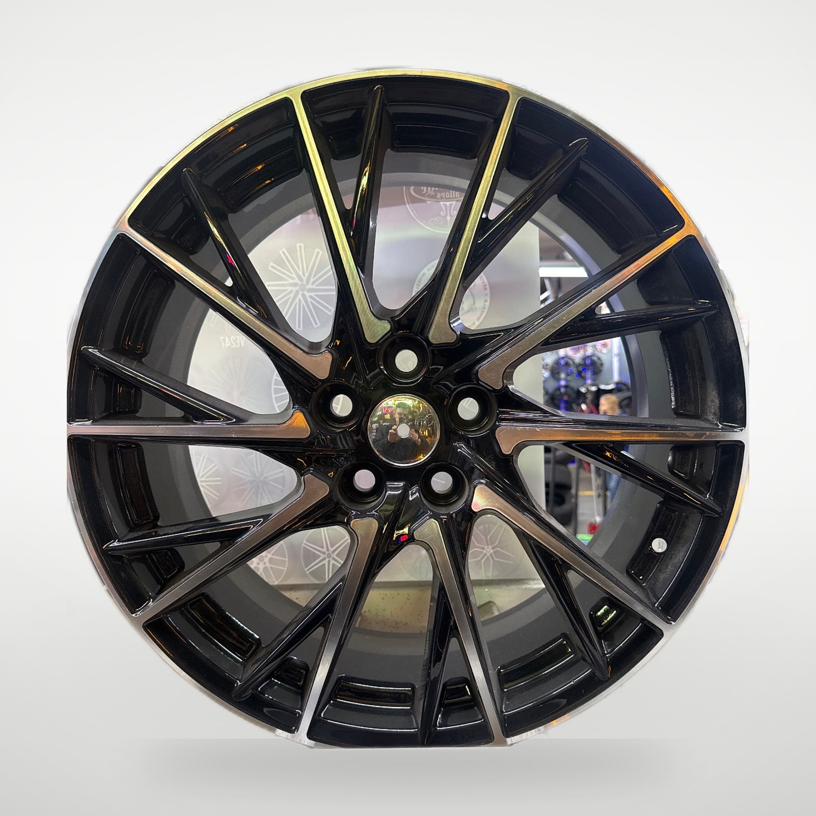Aftermarket W205 Wheel 19"
