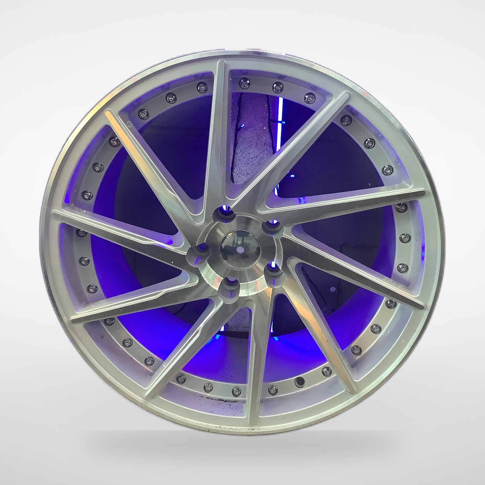 Aftermarket staggered Pw0e02 Wheel 19"