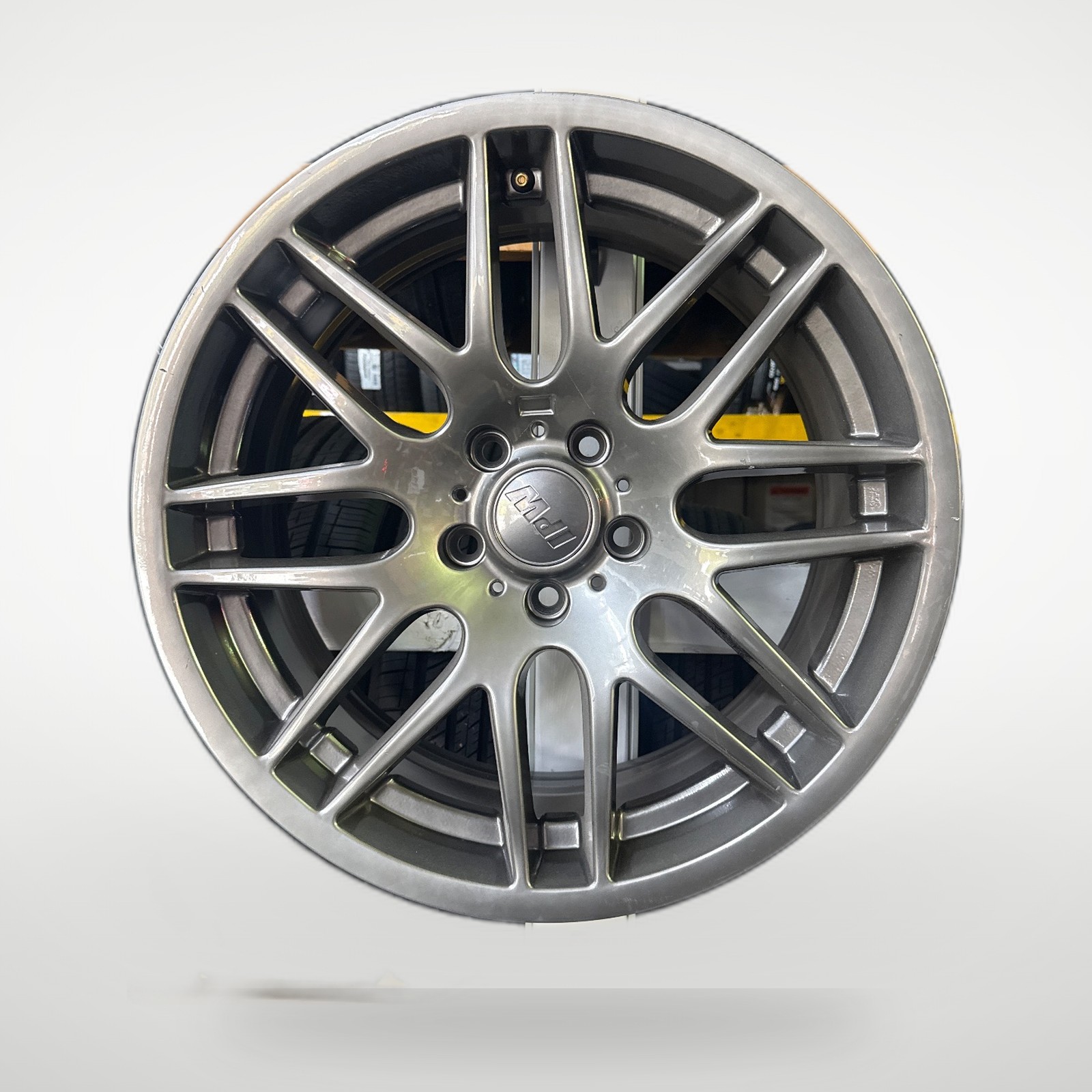 Aftermarket W703 Wheel 19"