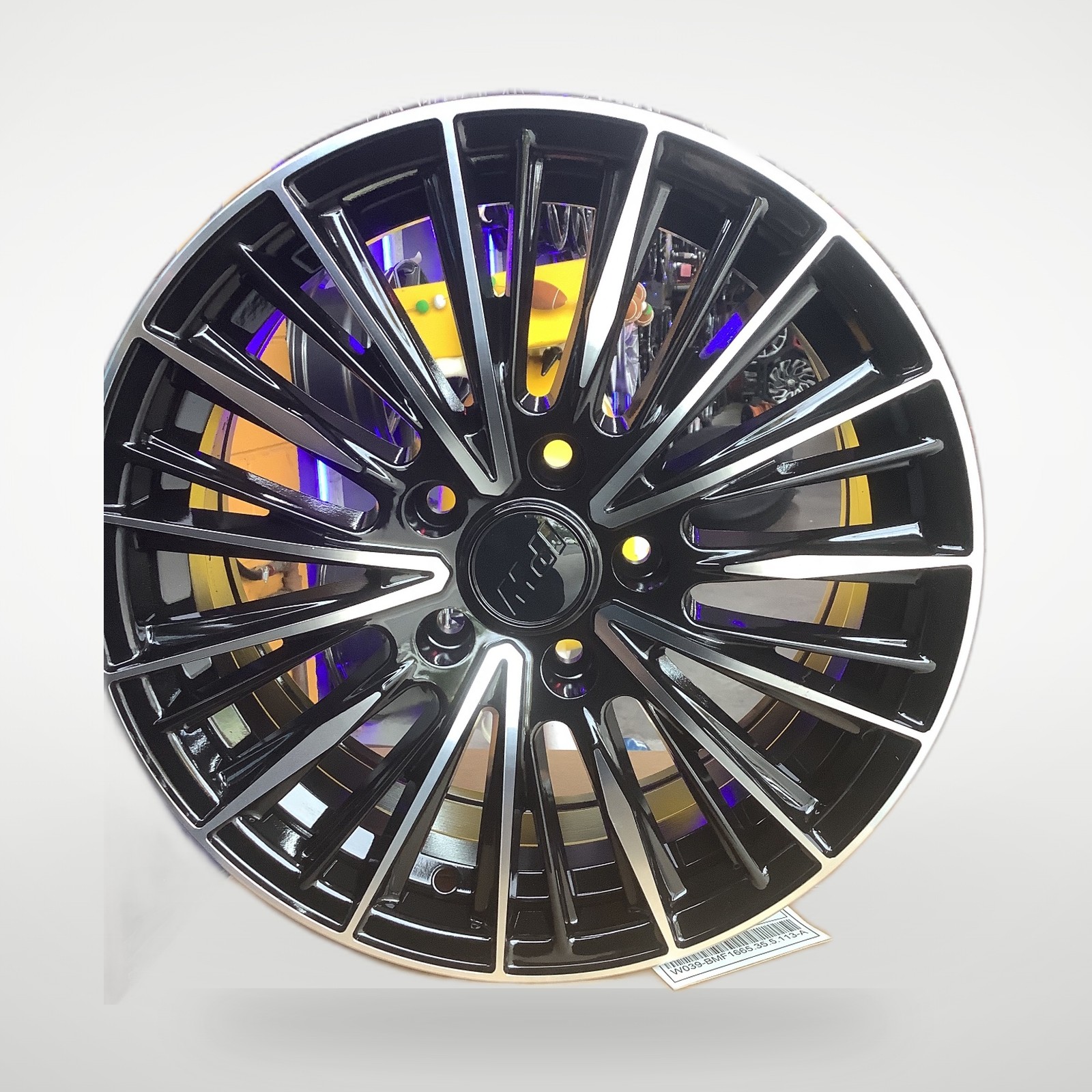 Aftermarket W039 Wheel 16"