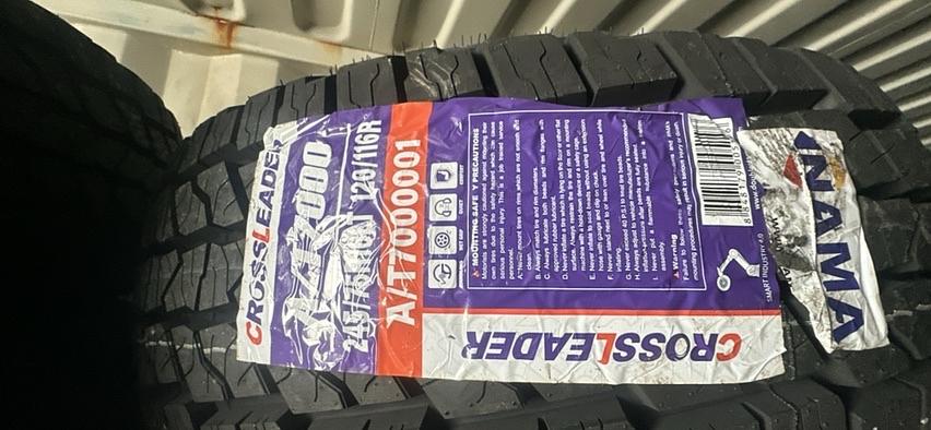 Crossleader A/T7000 LT245/75R16 120R