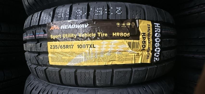 Headway P235/65R17
